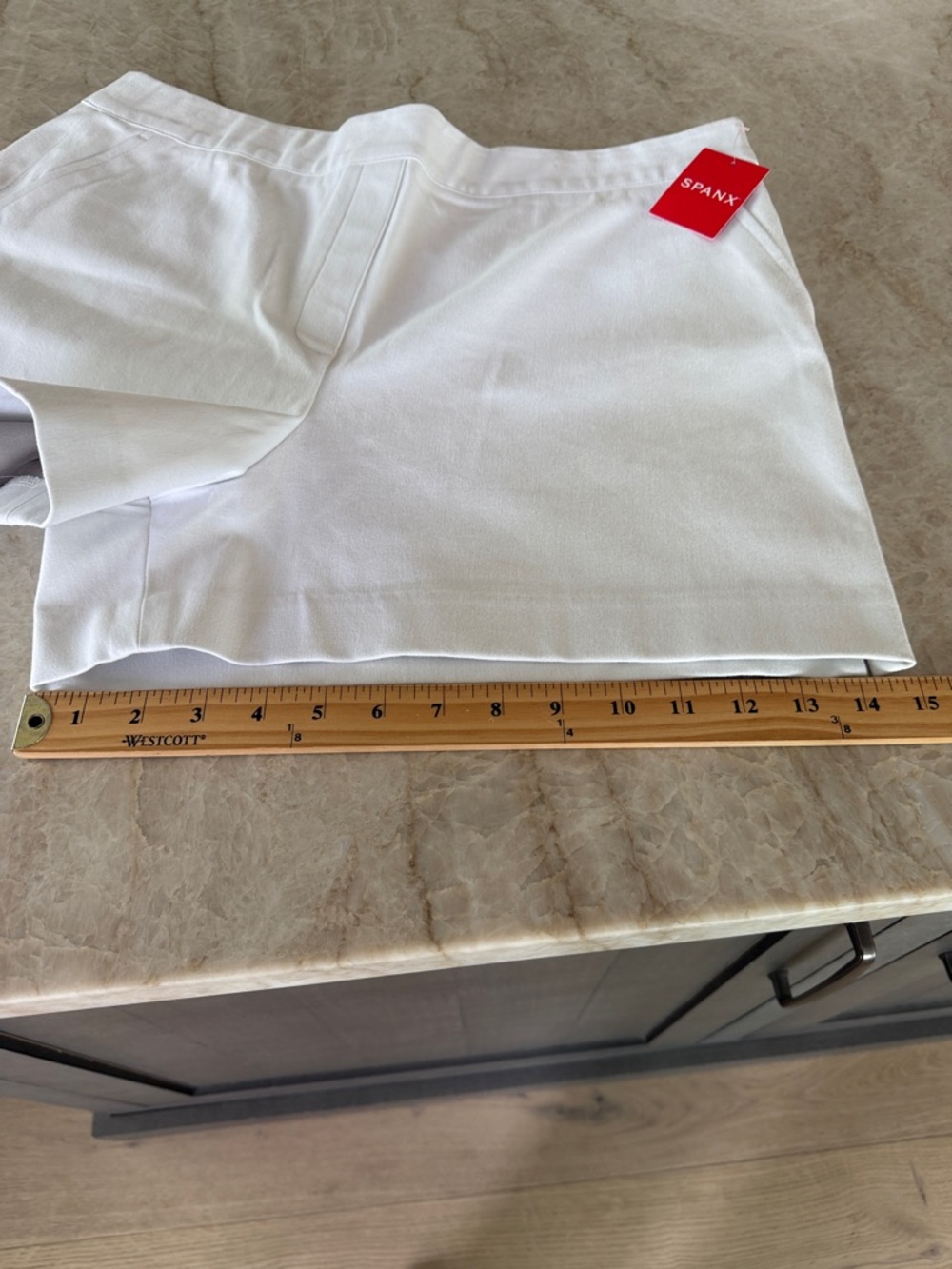 Spanx Shorts Silver Lining 4" Classic White Shorts Size XL New with Tags Pull On - Picture 11 of 13